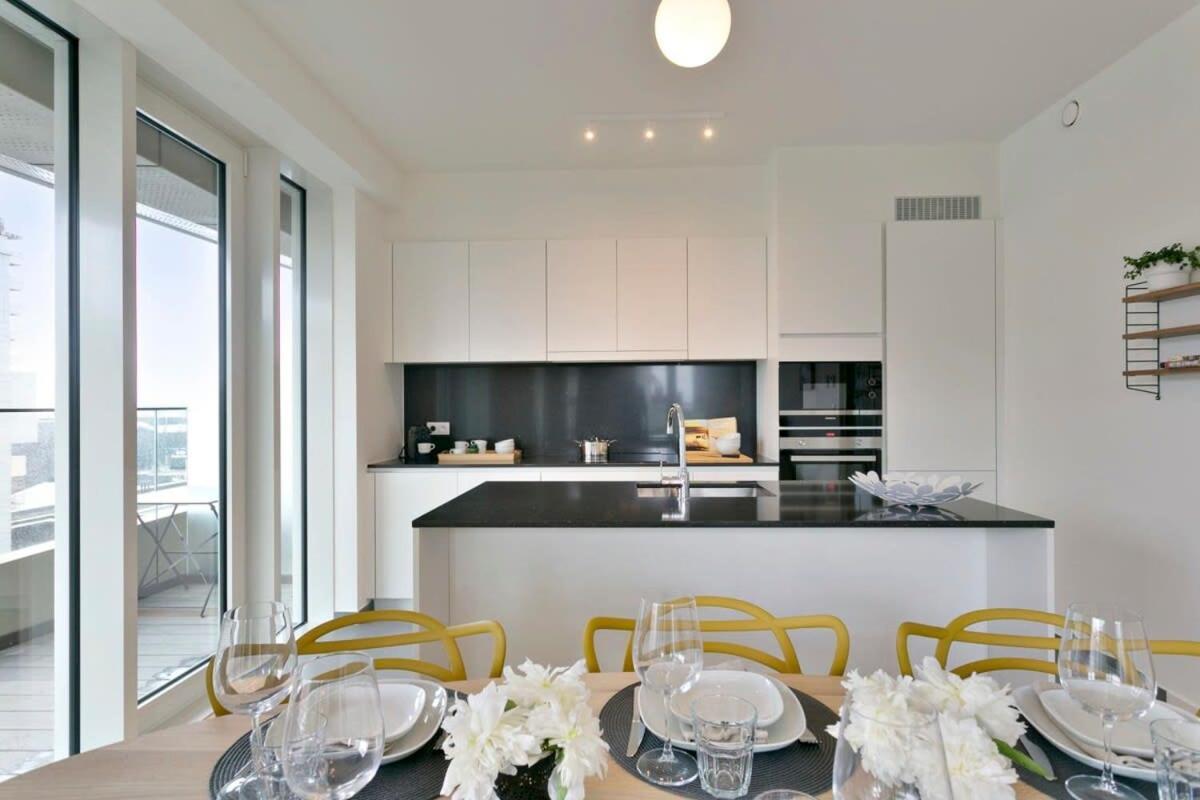 Huswell - Bright, Modern With Terrace Near Beach